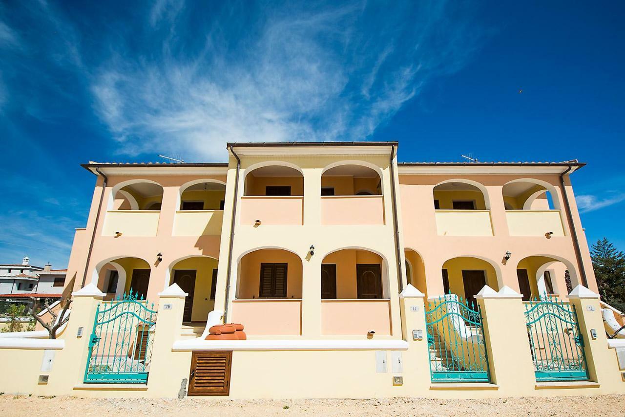 Le Residenze Del Maria Rosaria - Vico Friuli 1 Villa Orosei Exterior photo